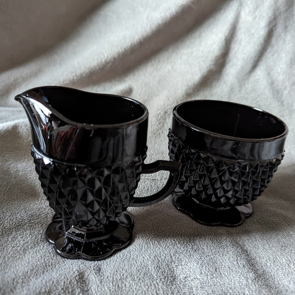 Vintage Indiana Glass, Tiara Black Diamond Point Creamer And open sugar bowl set - Picture 1 of 6